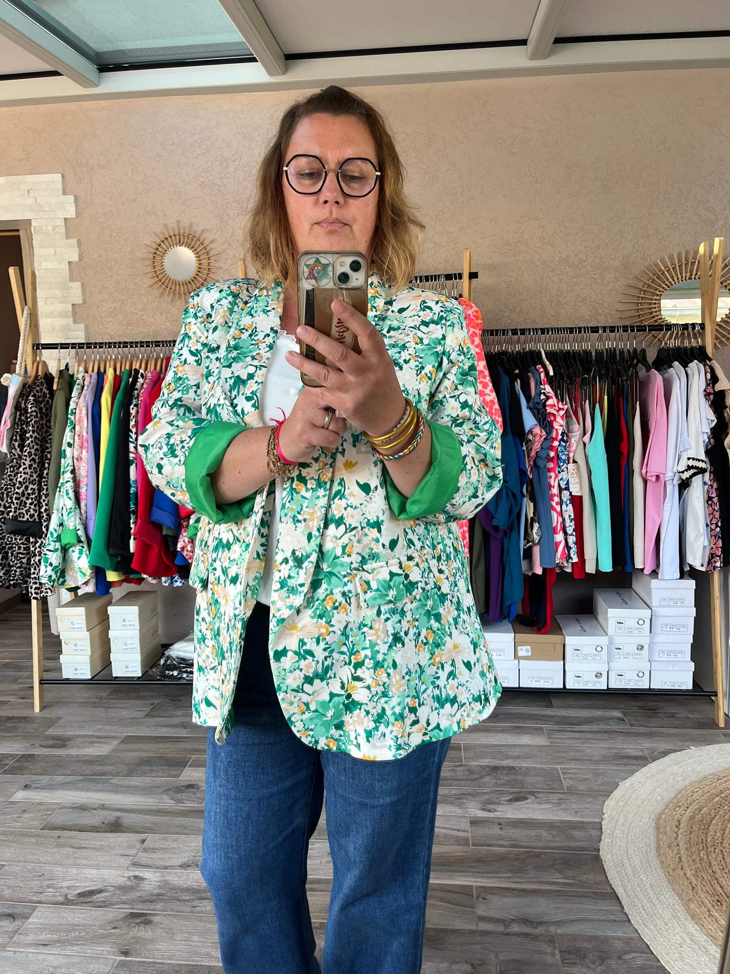 Veste blazer fleurie taille 3