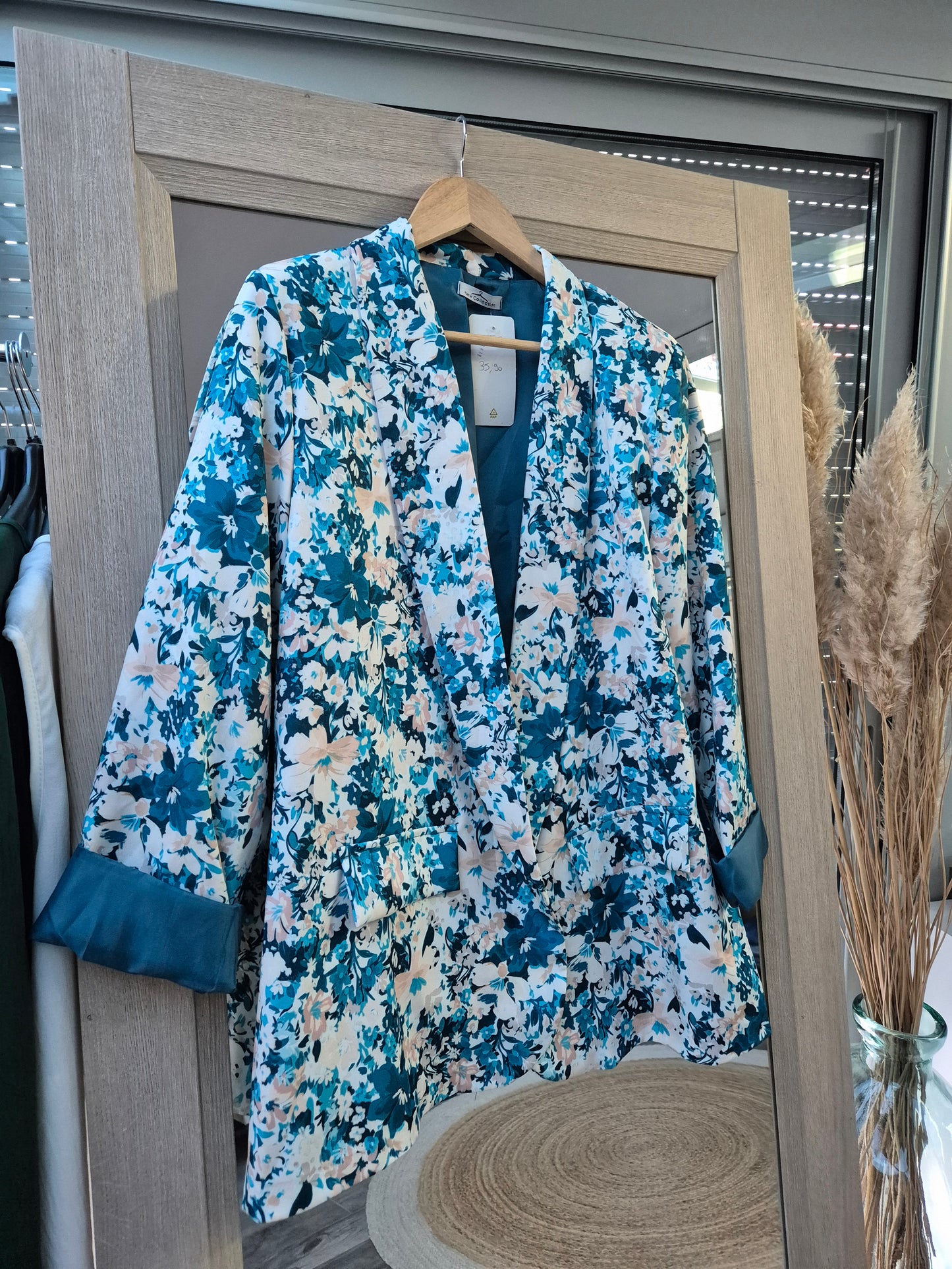 Veste blazer fleurie taille 2