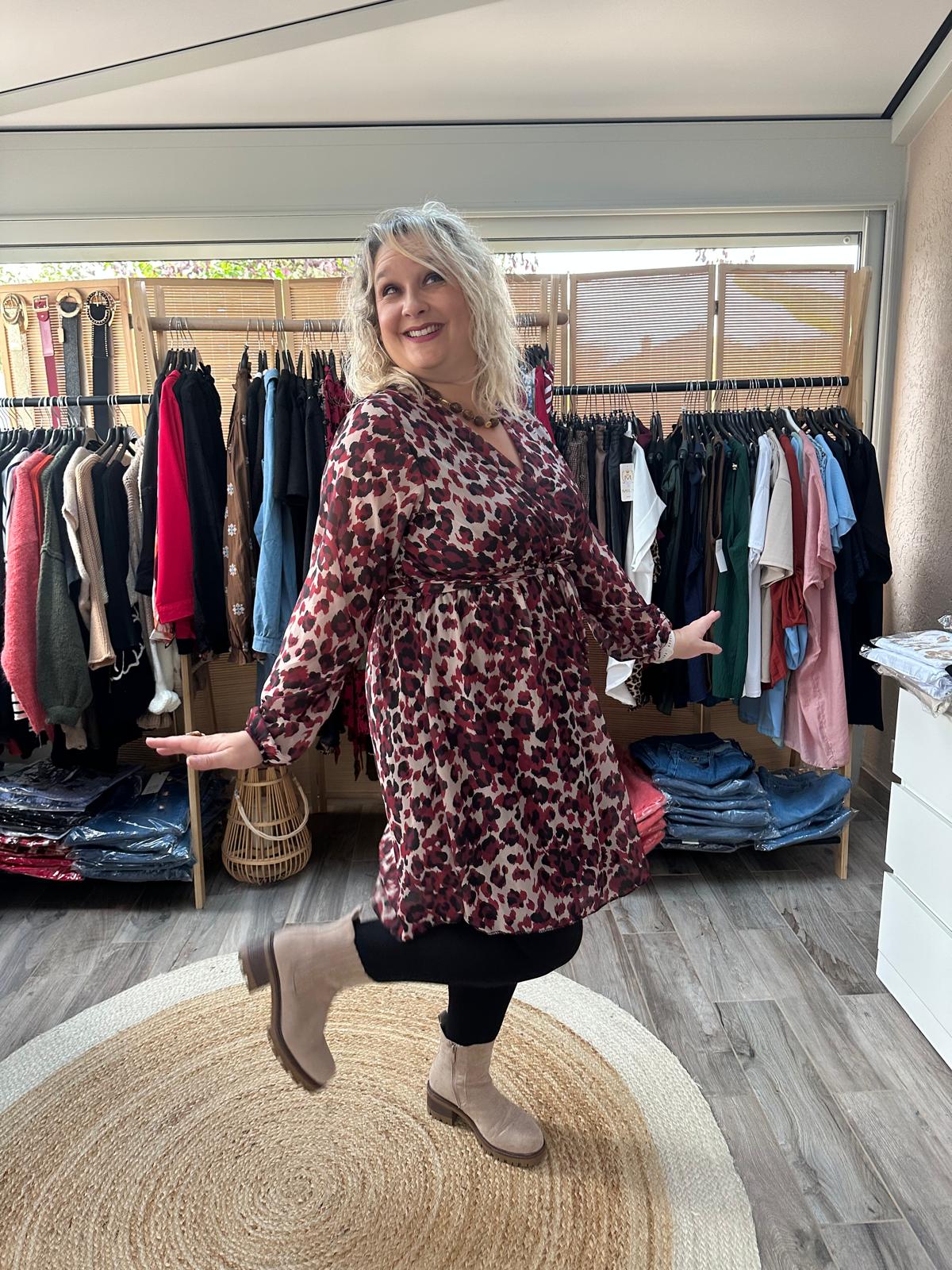 Robe motif bordeaux