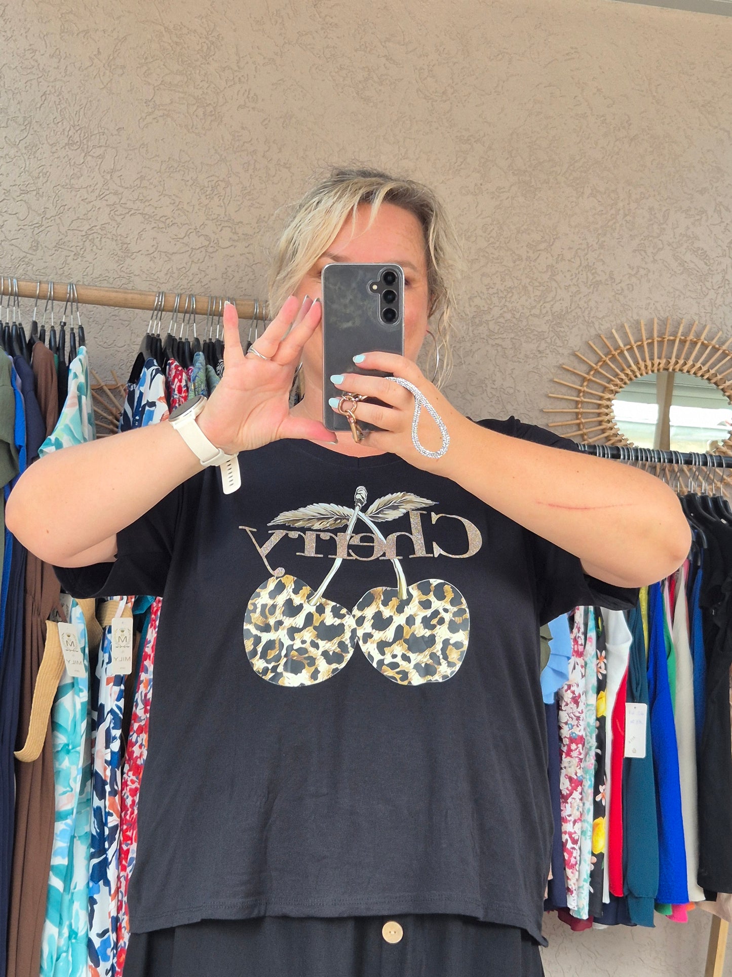 T-shirt cherry leopard