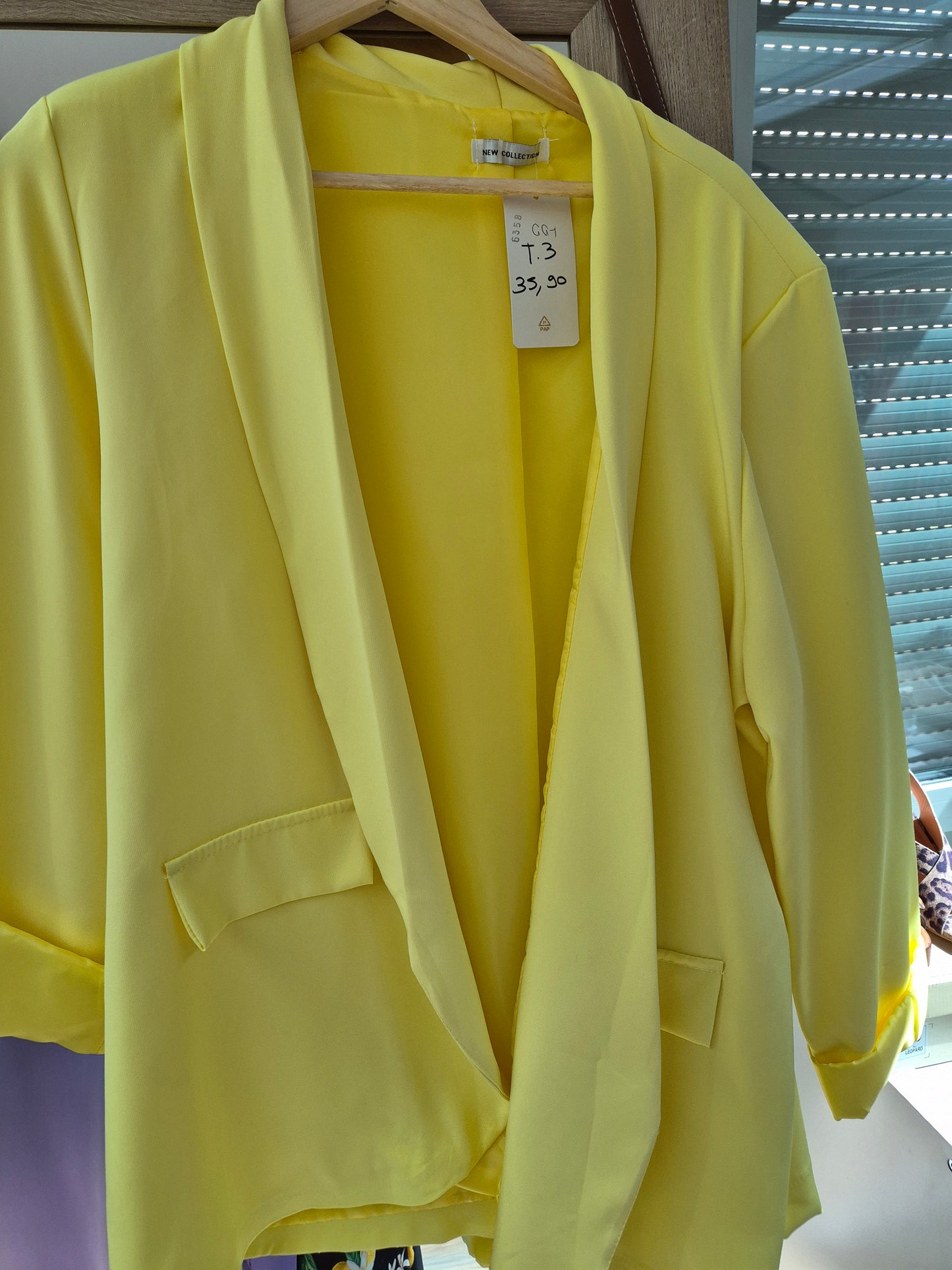 Veste blazer unie taille 3
