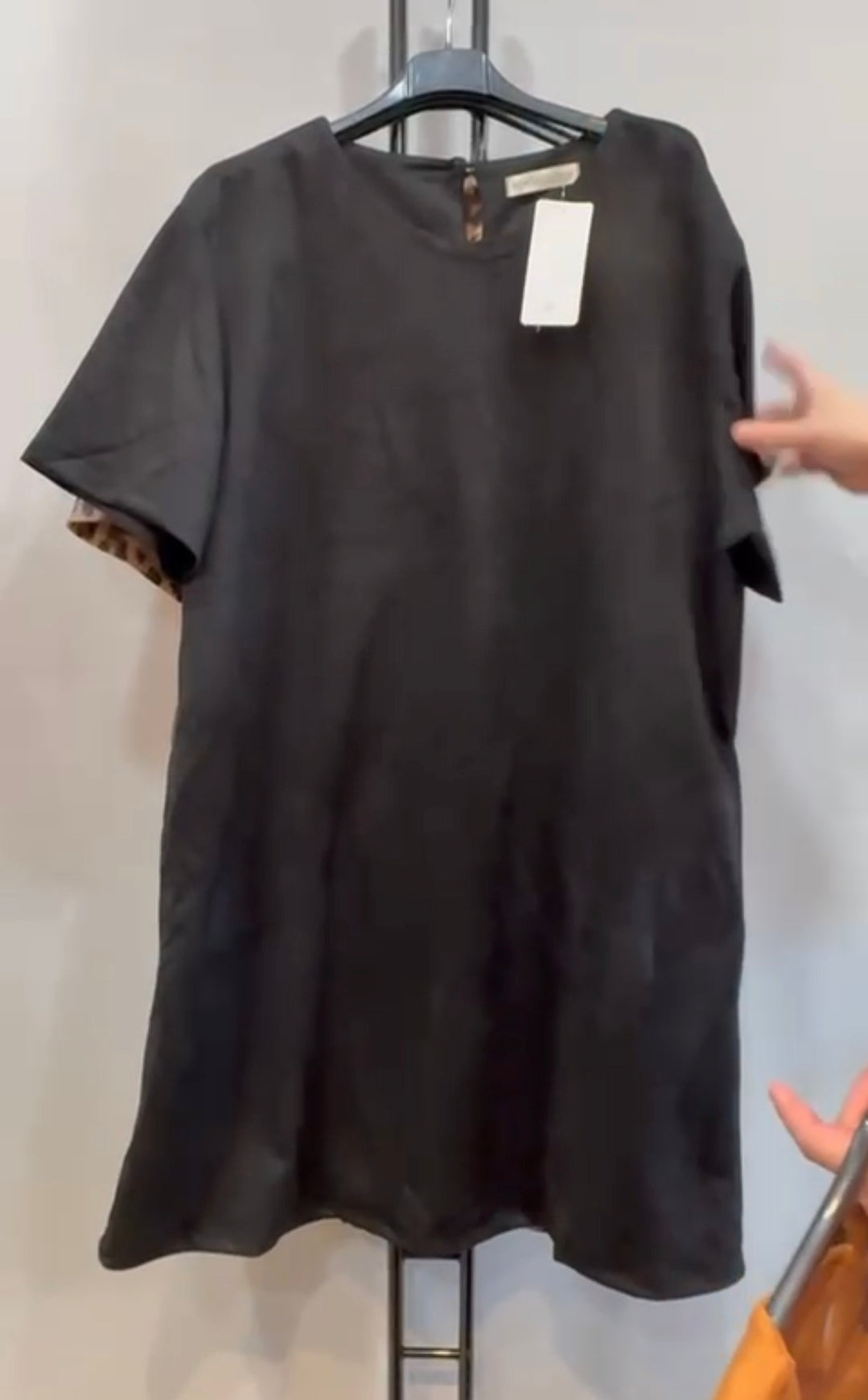 Robe en suédine