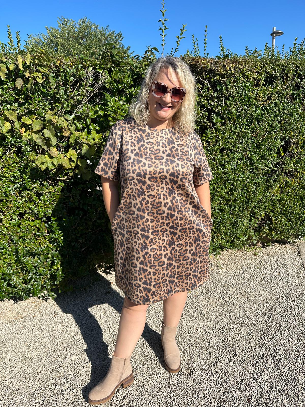 Robe en suédine