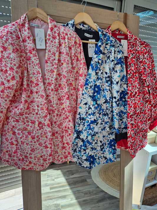 Veste blazer fleurie taille 2