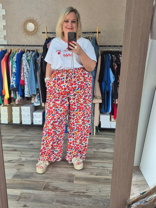 Pantalon petites fleurs rouges